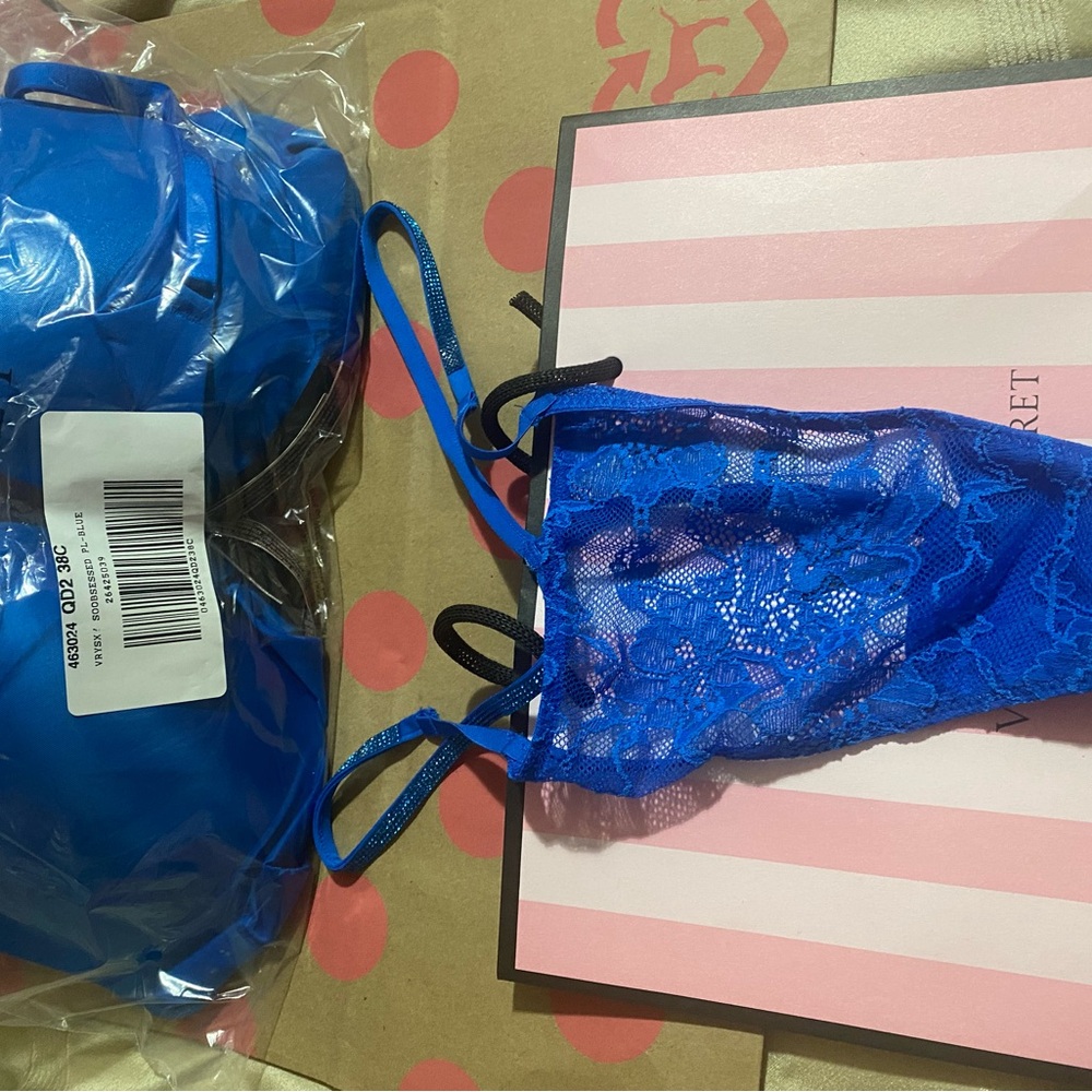 VS BRA & PANTY SET - Picture 3 of 6